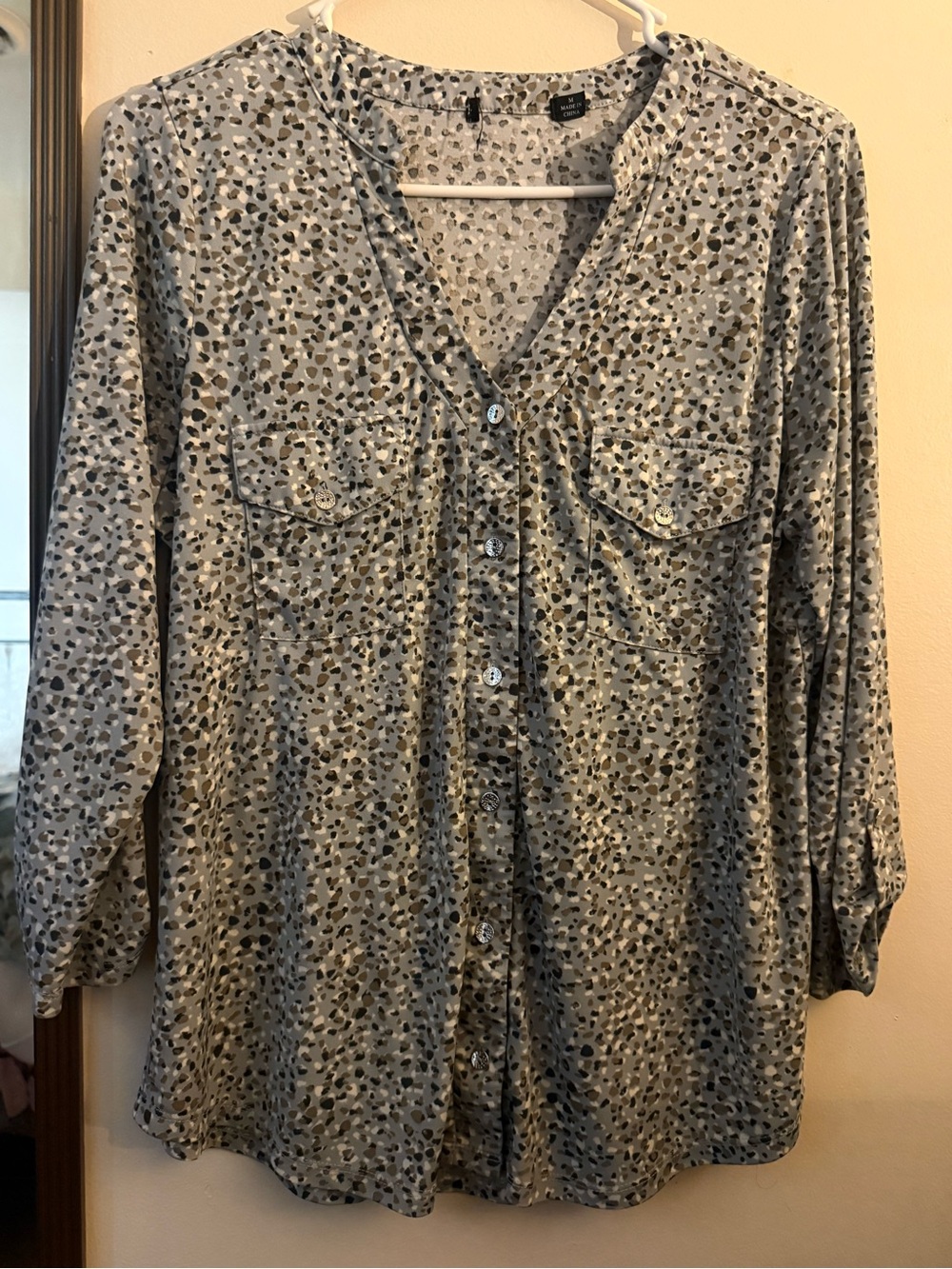croft & barrow Gray and Black Printed Button-Front Blouse